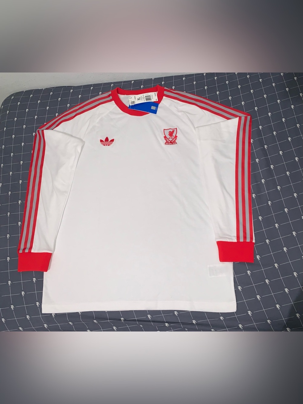 Adidas Liverpool FC Originals Long Sleeve T-Shirt JZ2543 Size: X-Large